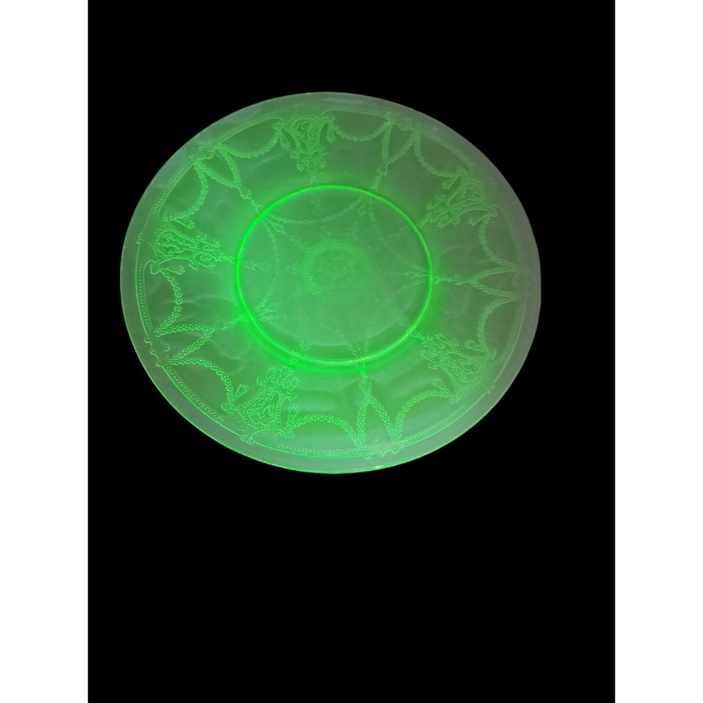 Vtg Anchor Hocking Uranium Luncheon Plate Cameo Ballerina Green Depression Glass
