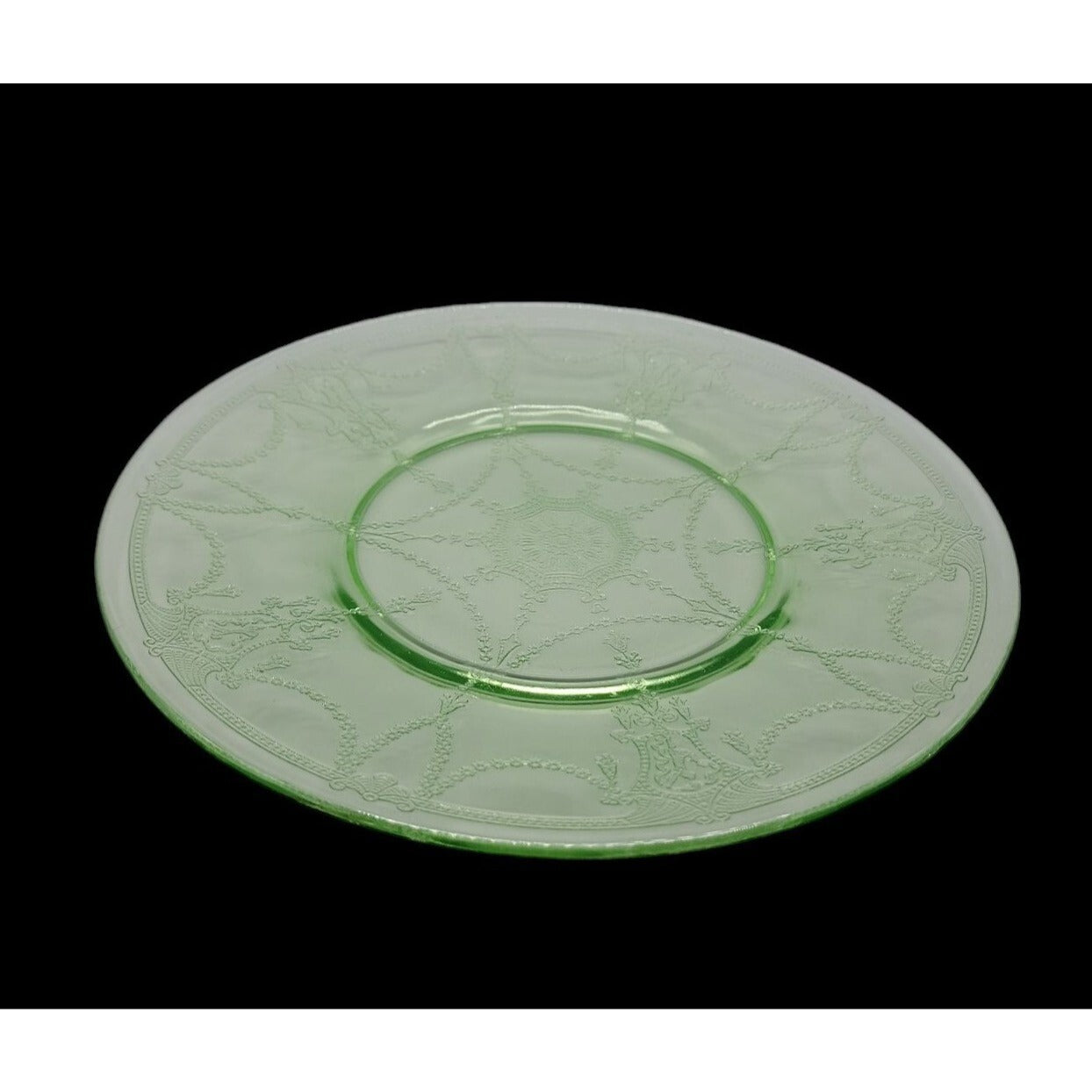 Vtg Anchor Hocking Uranium Luncheon Plate Cameo Ballerina Green Depression Glass