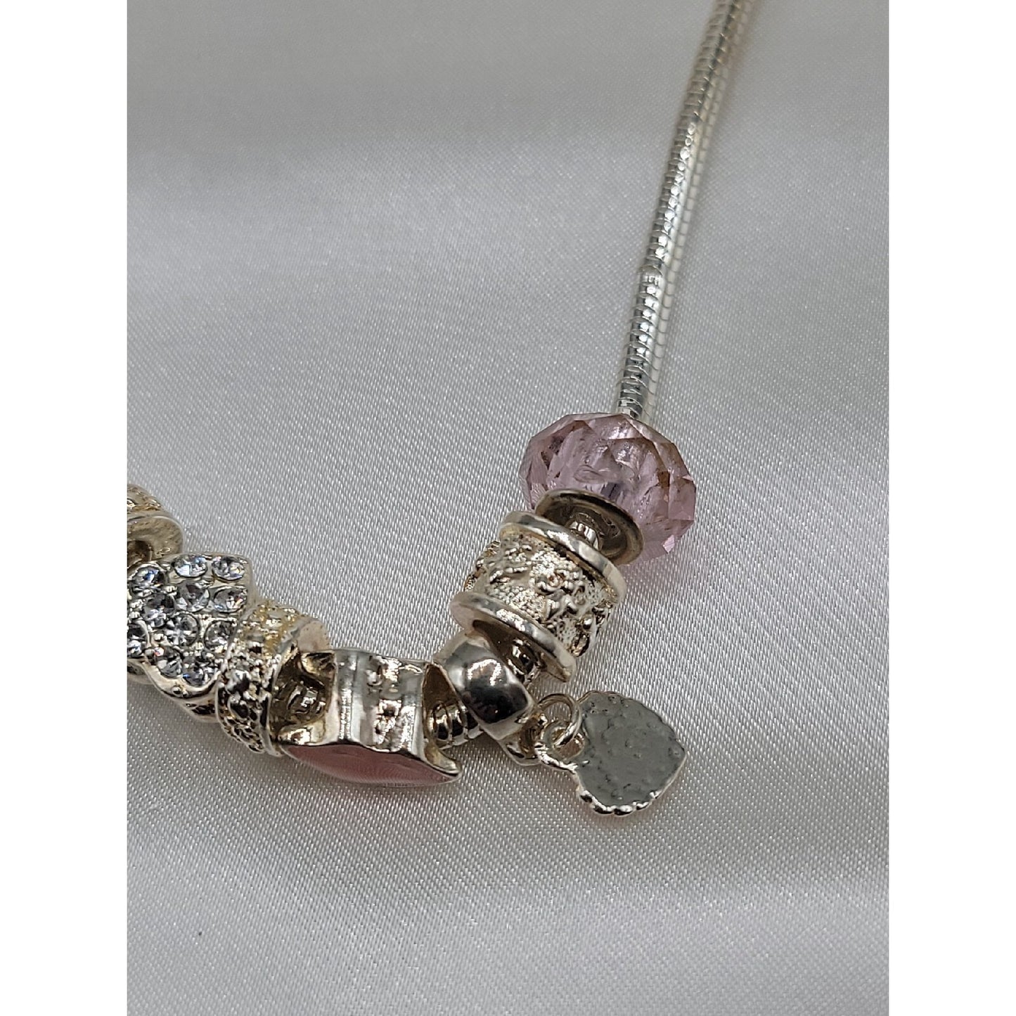Friedmans Jewelers Breast Cancer Slide Necklace Silver Tone Charm Bead 18" Chain