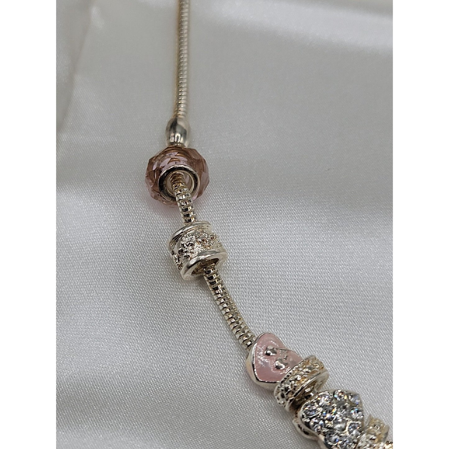 Friedmans Jewelers Breast Cancer Slide Necklace Silver Tone Charm Bead 18" Chain