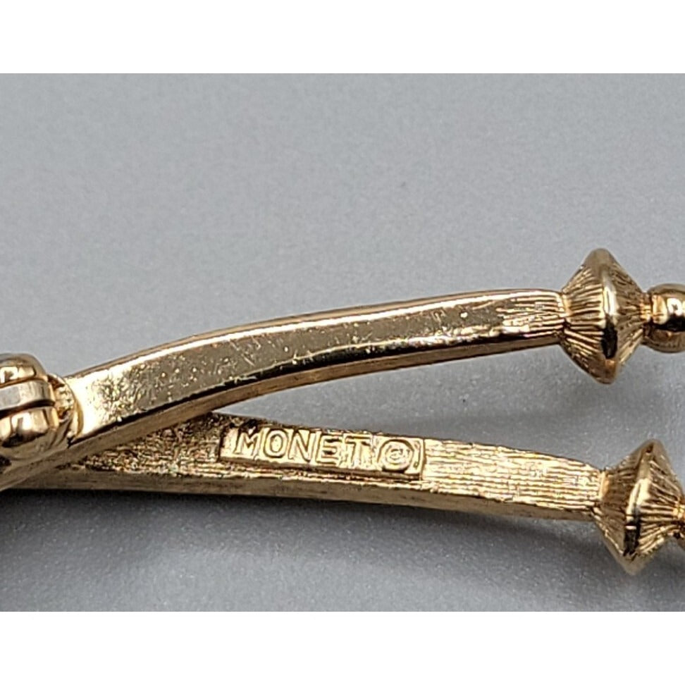 Monet Gold Plated Wheat Stalk Brooch 1960s Textured Gold Finish