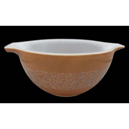 Vintage Pyrex 441 Woodland Cinderella Nesting Bowl 750 ML 1 1/2 Pint Tan White