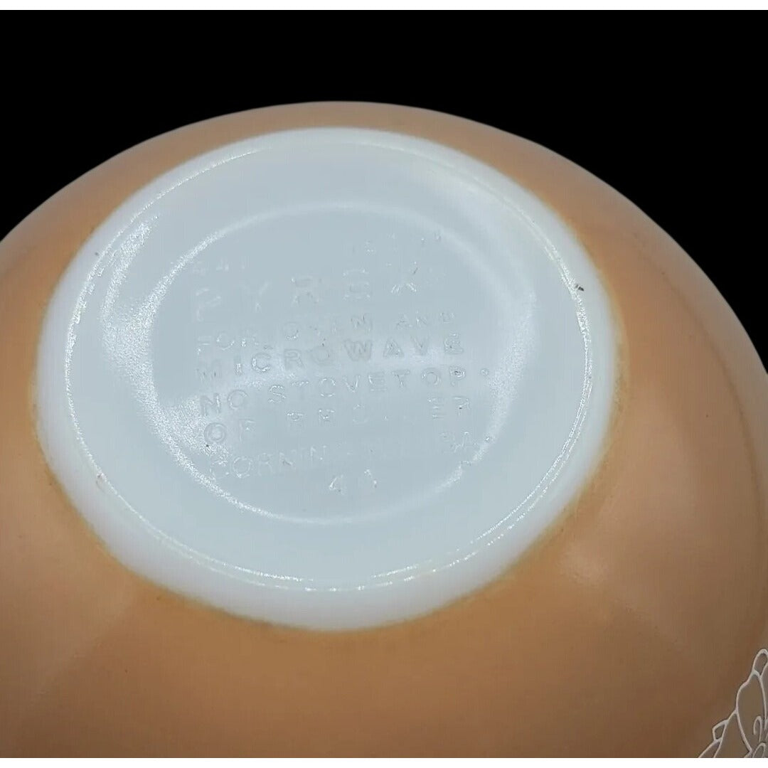 Vintage Pyrex 441 Woodland Cinderella Nesting Bowl 750 ML 1 1/2 Pint Tan White