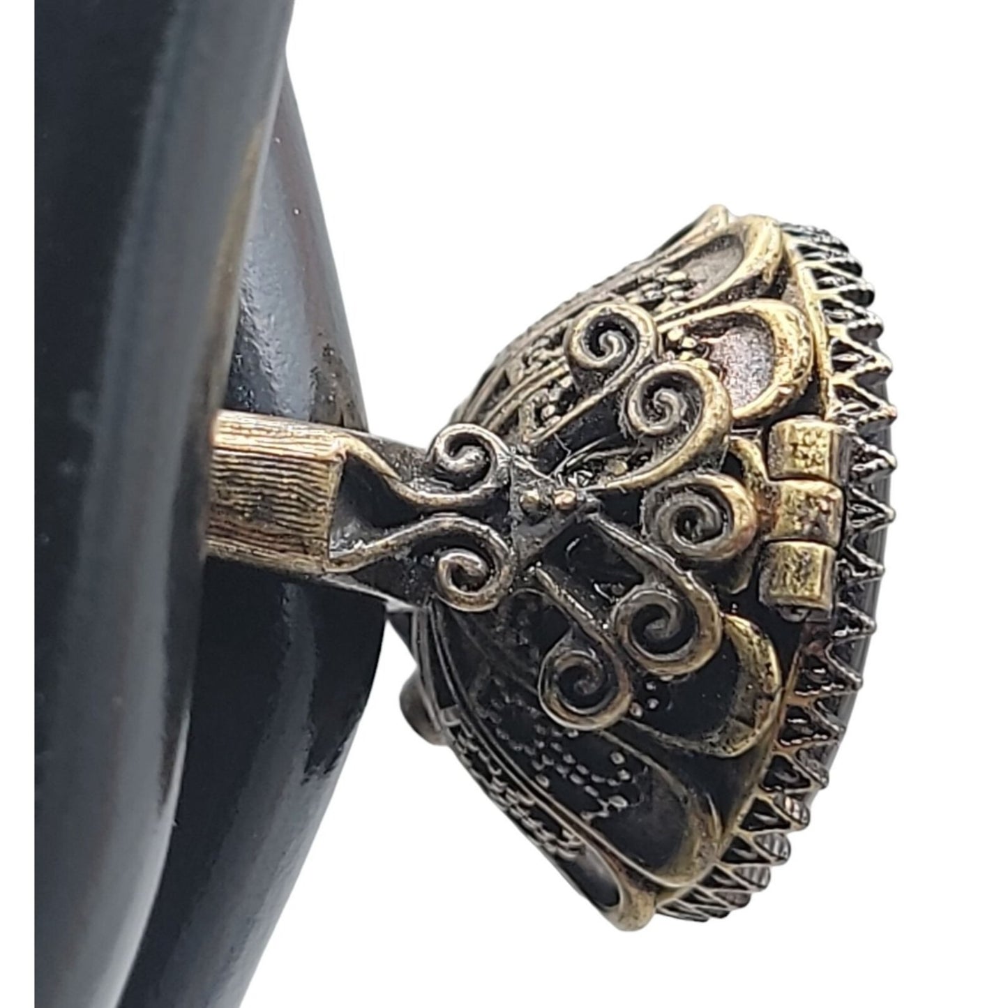 Lucky Brand Ring Faux Onyx Large Cocktail Black Agate Antiqued Gold Tone Size 6