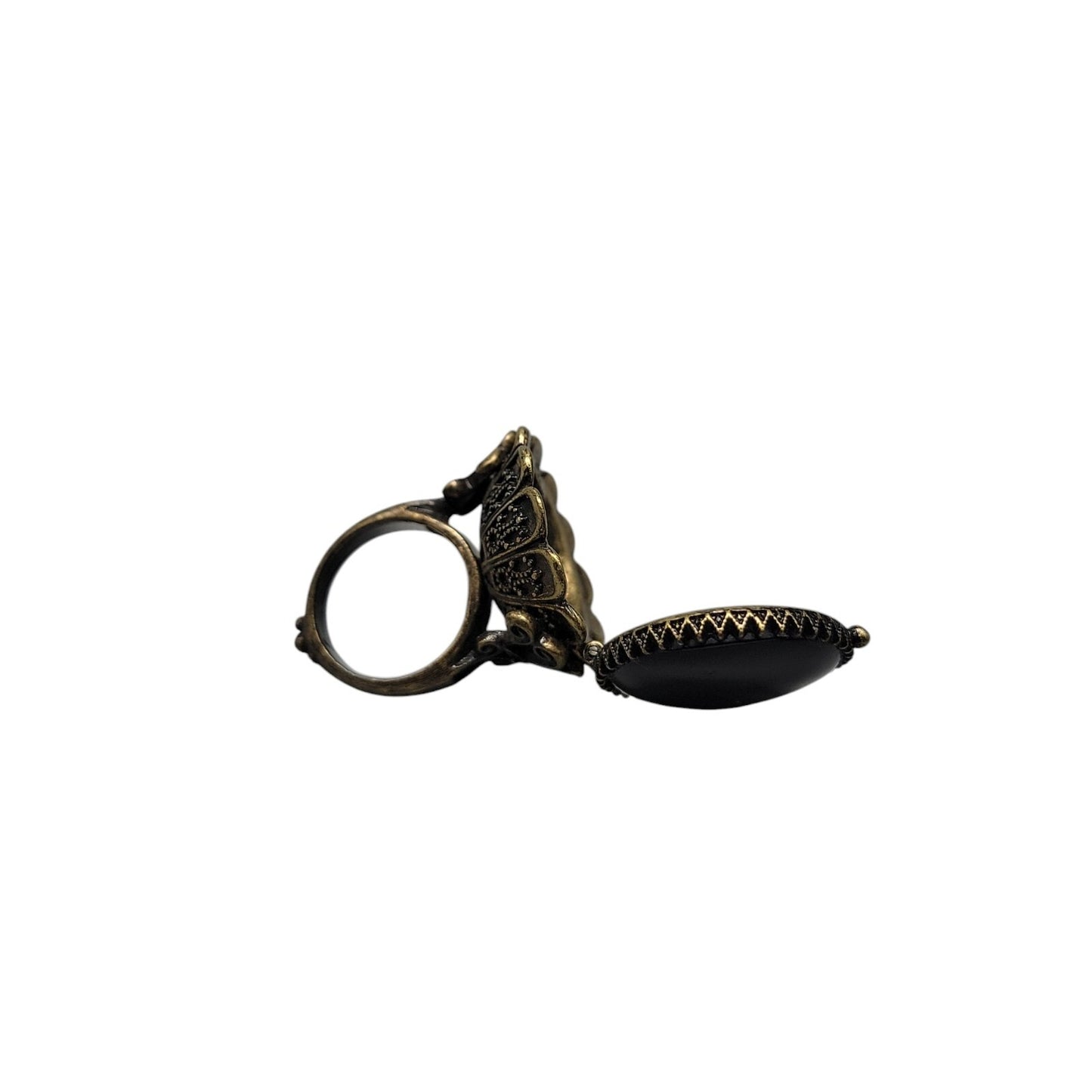 Lucky Brand Ring Faux Onyx Large Cocktail Black Agate Antiqued Gold Tone Size 6